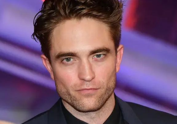 Top 11 Hollywood Stars Attacked by Stalkers: Justin Bieber Was Almost Castrated! Top 11 Hollywood Stars Attacked by Stalkers: Justin Bieber Was Almost Castrated!